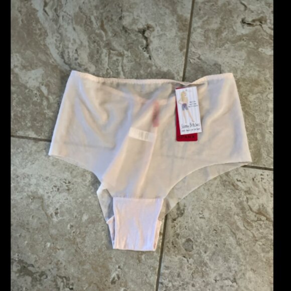 ❤️3/$12 New Spanx size XL Hipster Panty - Picture 1 of 4